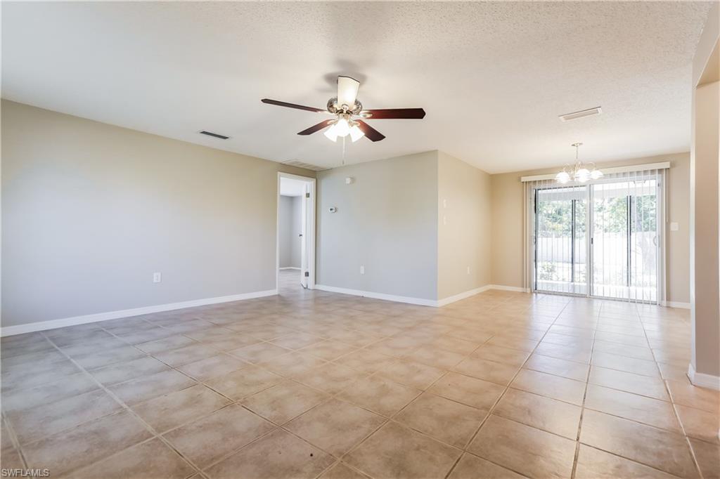 2442 Dando St Property Photo 3