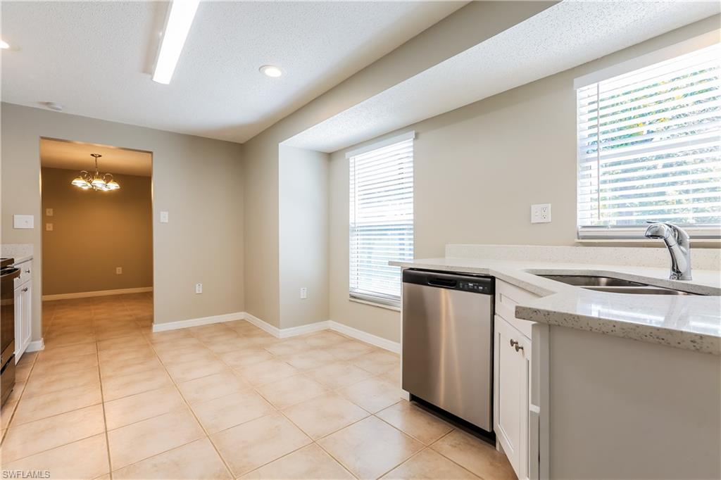 2442 Dando St Property Photo 6
