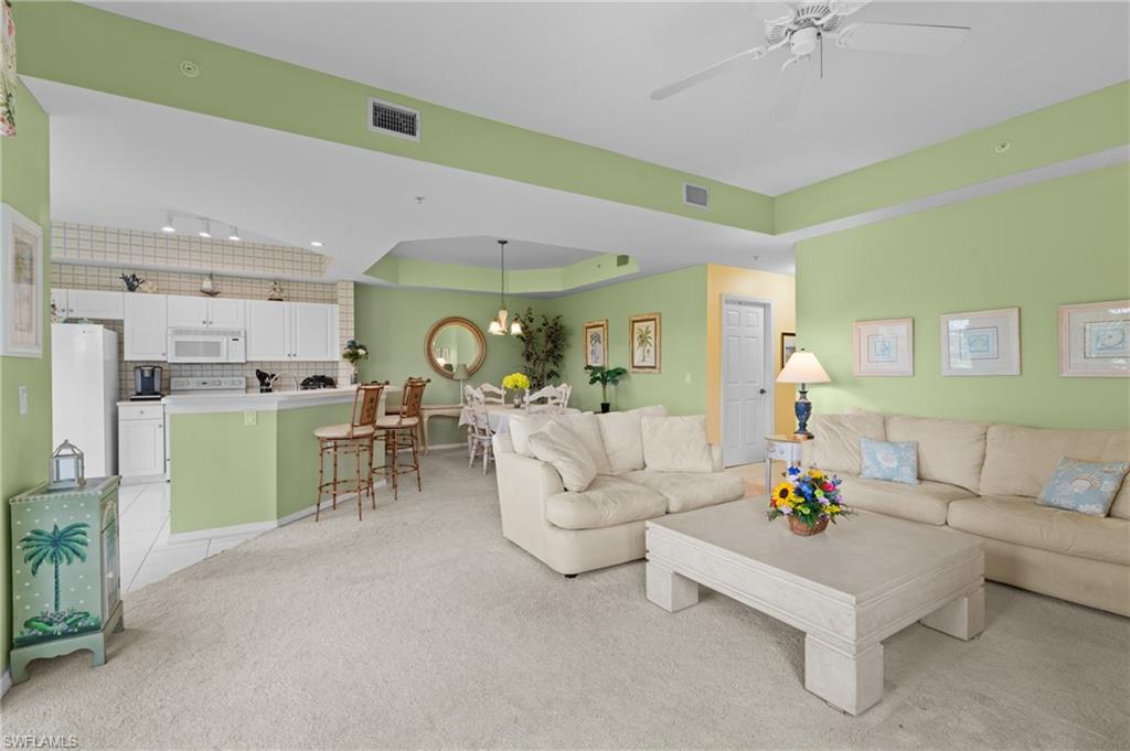 3960 Loblolly Bay Dr # 202 Property Photo 6