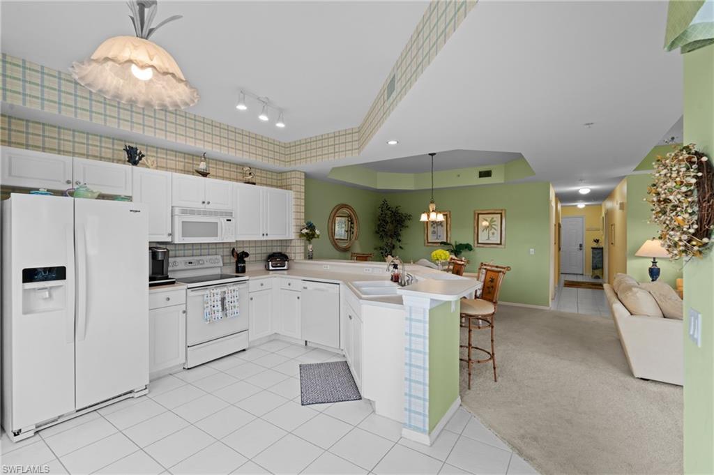 3960 Loblolly Bay Dr # 202 Property Photo 7