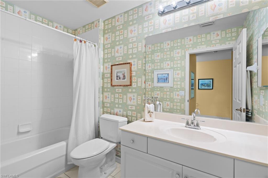 3960 Loblolly Bay Dr # 202 Property Photo 18