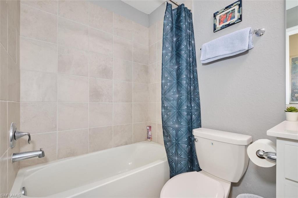 14281 Heritage Landing Blvd # 1426 Property Photo 25