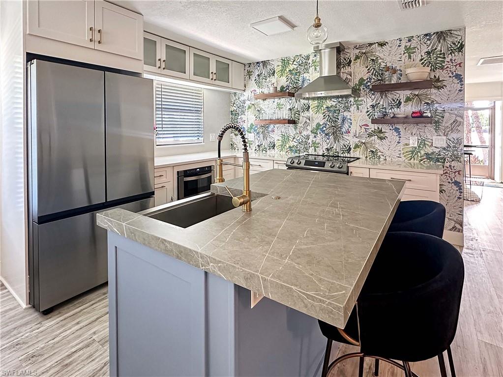 27881 Meadowlark Ln Property Photo 3