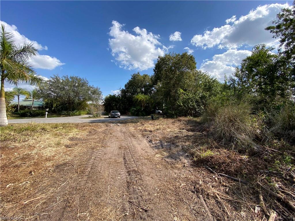 3295 Peace River Dr Property Photo 21