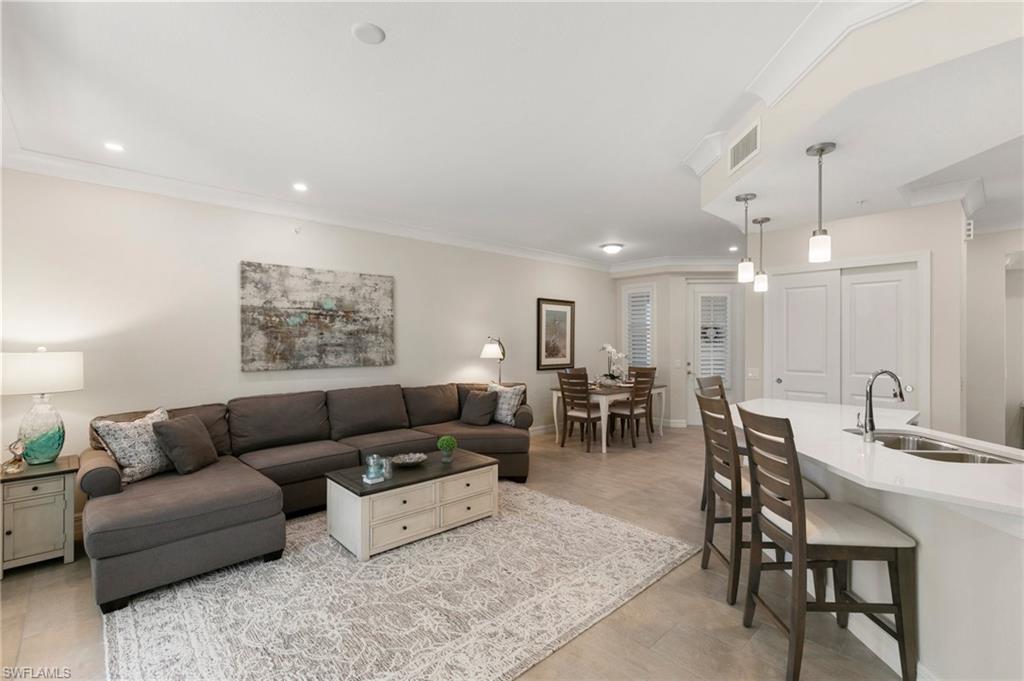 238 Indies Dr E # 101 Property Photo 5