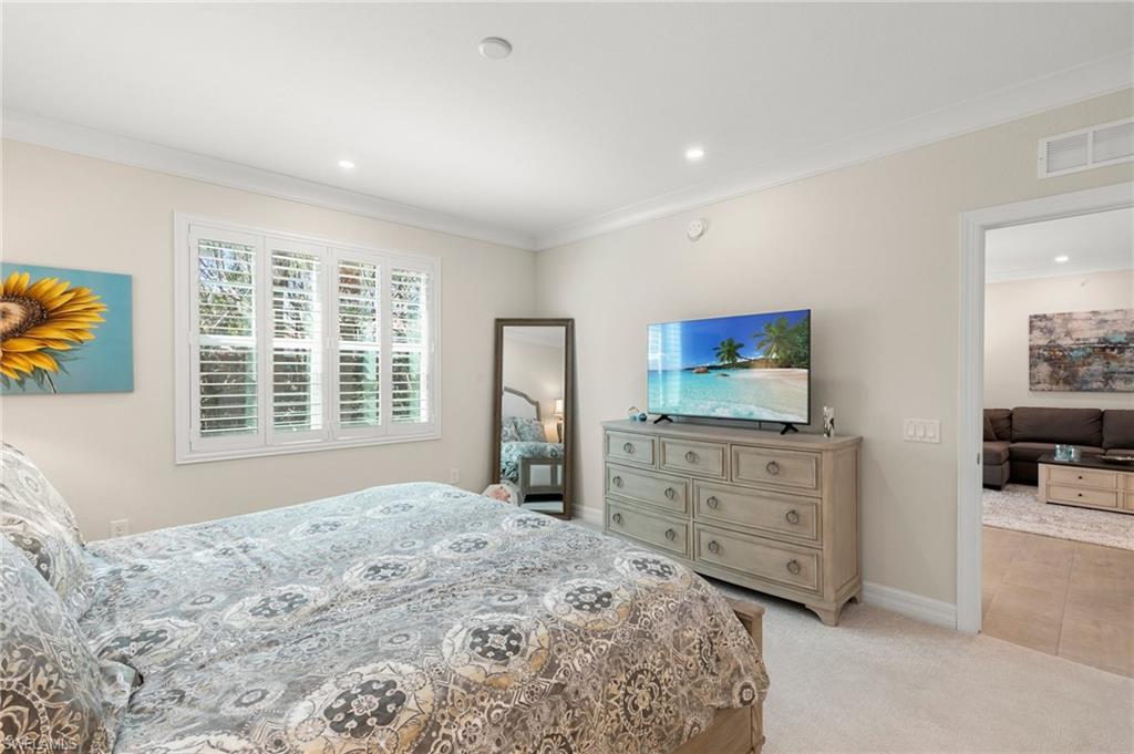 238 Indies Dr E # 101 Property Photo 15