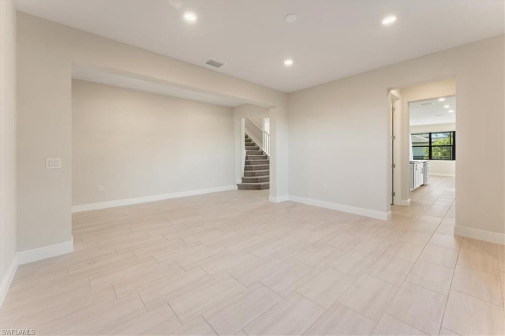 17449 Ashcomb Way Property Photo 7