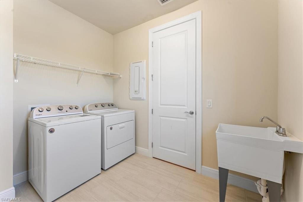 17449 Ashcomb Way Property Photo 37