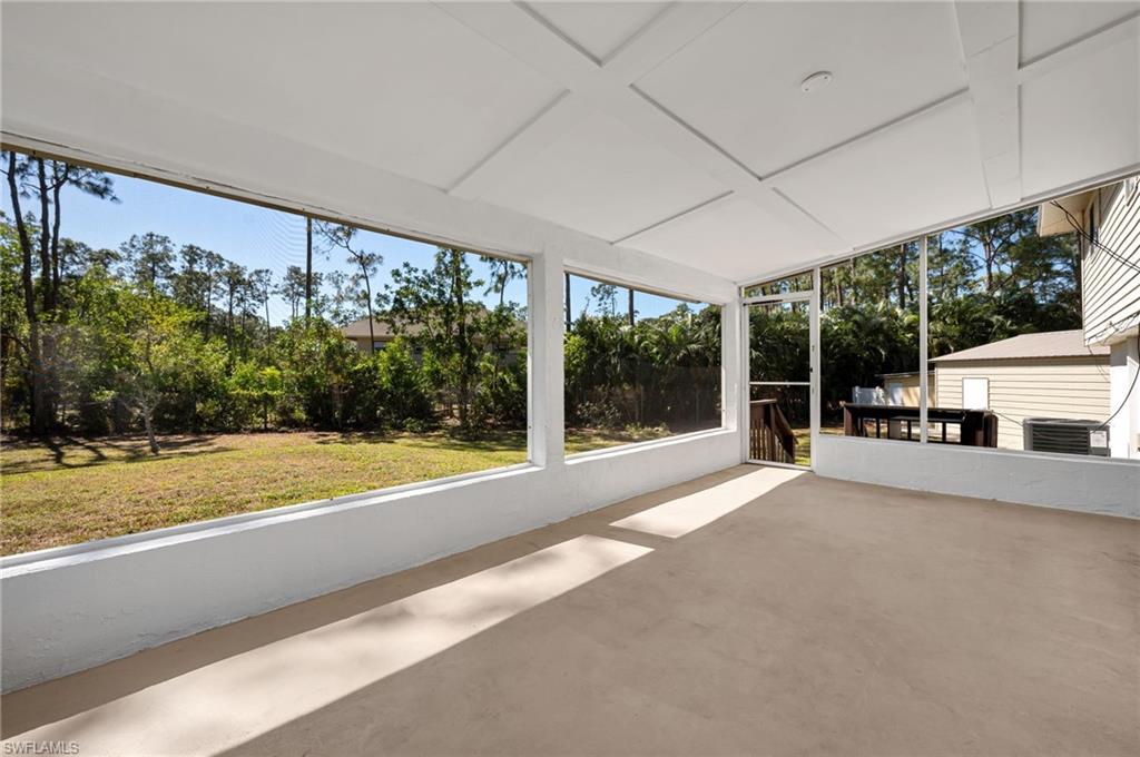 9760 Strike Ln Property Photo 14