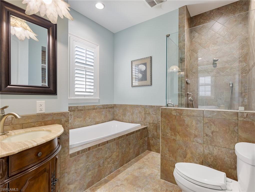 798 Cypress Lake Cir Property Photo 40