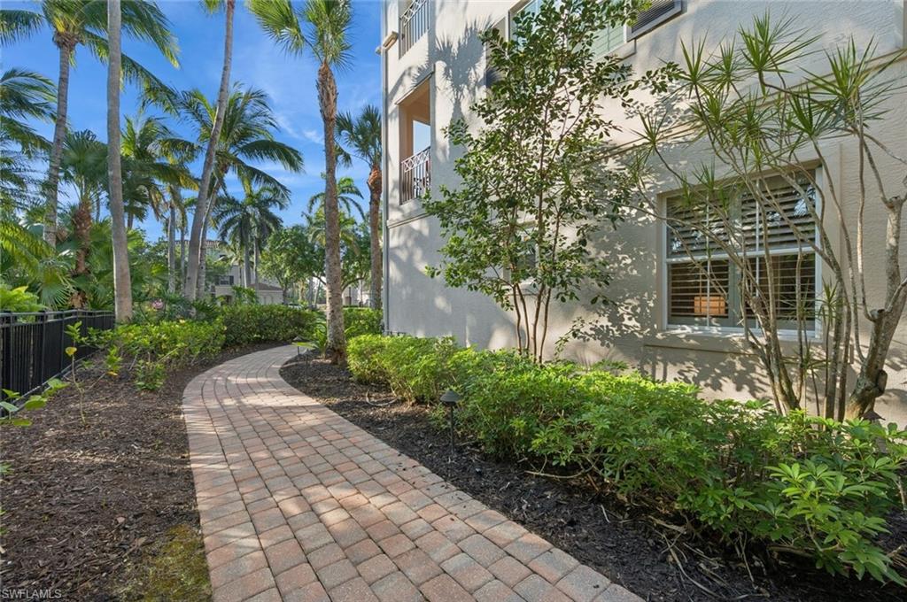 2817 Tiburon Blvd E # 101 Property Photo 21