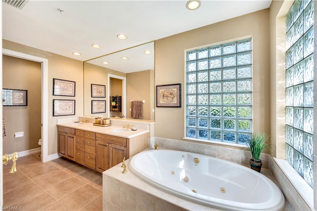 2654 Bolero Dr 8-1 Property Photo 10