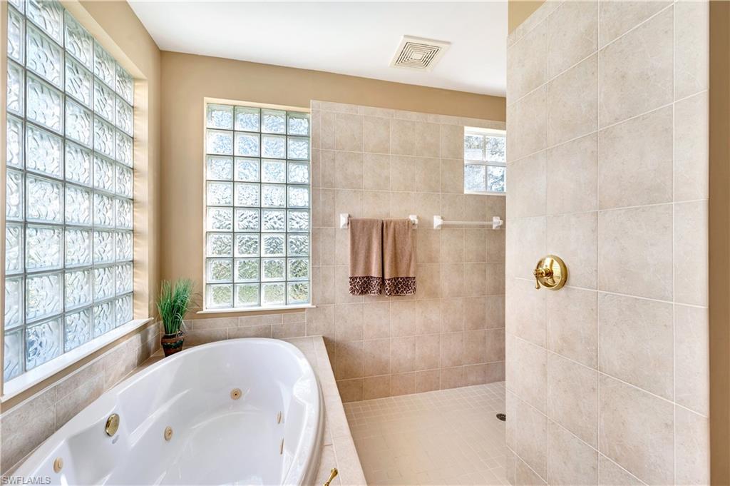 2654 Bolero Dr 8-1 Property Photo 11