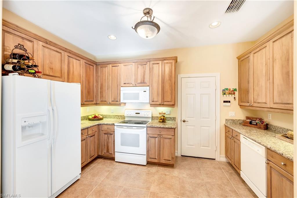 2654 Bolero Dr 8-1 Property Photo 16