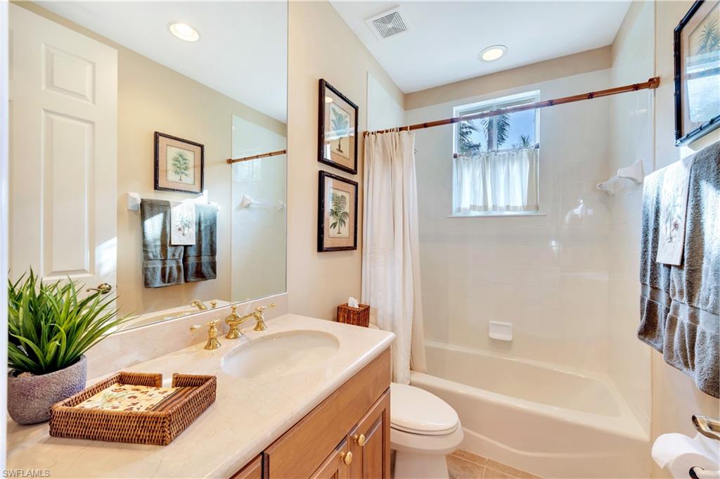 2654 Bolero Dr 8-1 Property Photo 20