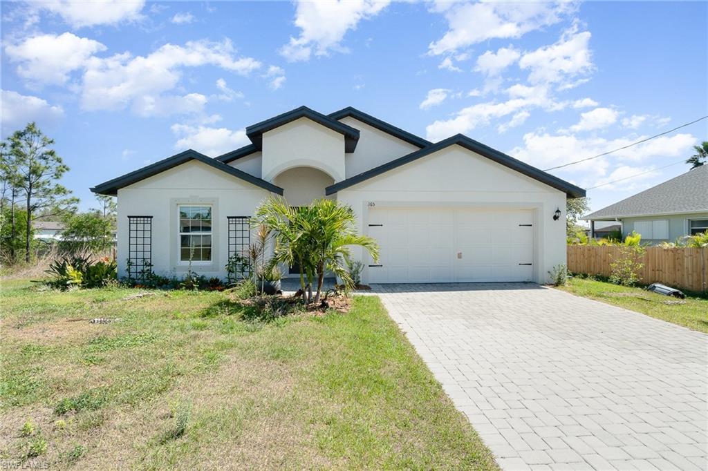 165 Blackstone Dr Property Photo