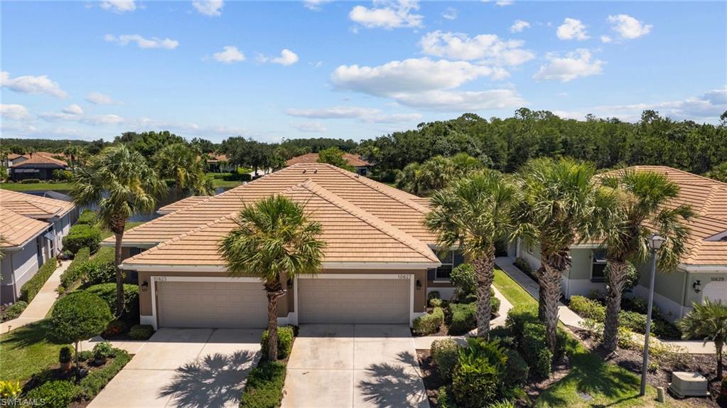 10627 Camarelle Cir Property Photo