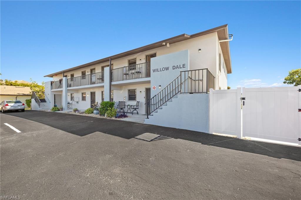 5217 Coronado Pkwy # 203 Property Photo