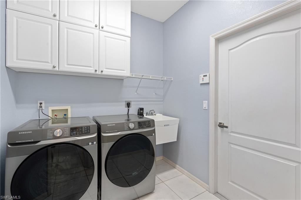 1407 Ne 19th Ter Property Photo 33