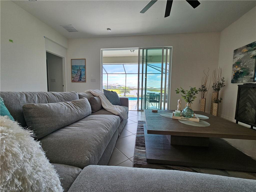 2437 Orchard ST Property Photo 1