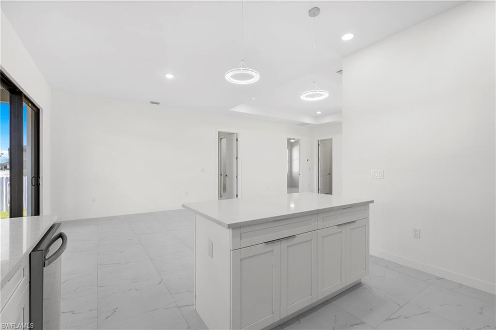 3927 Nw 38th St Property Photo 12