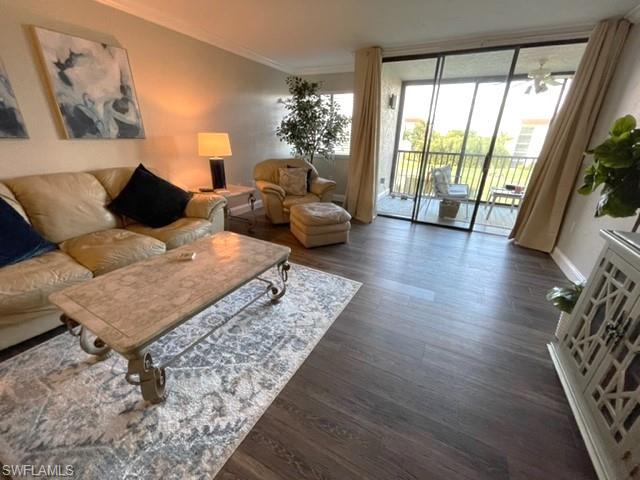4612 Flagship Dr # 305 Property Photo