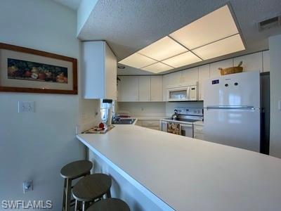 481 Quail Forest Blvd # B302 Property Photo
