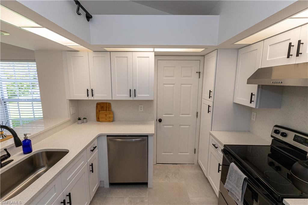 2170 Faliron Rd Property Photo 4