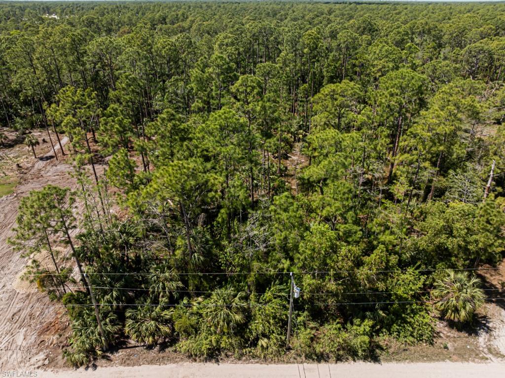 Xxx Della Dr Property Photo 7