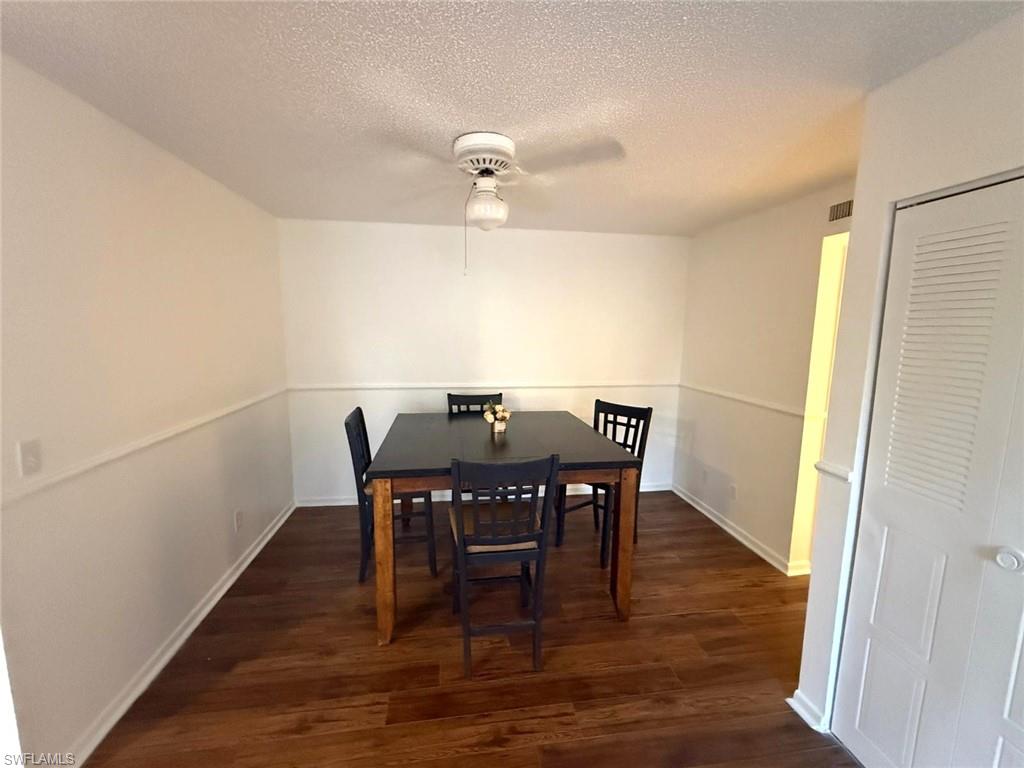 1406 Park Shore Cir # 3 Property Photo 4