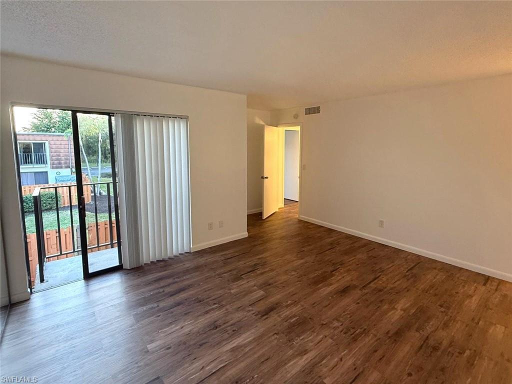 1406 Park Shore Cir # 3 Property Photo 11