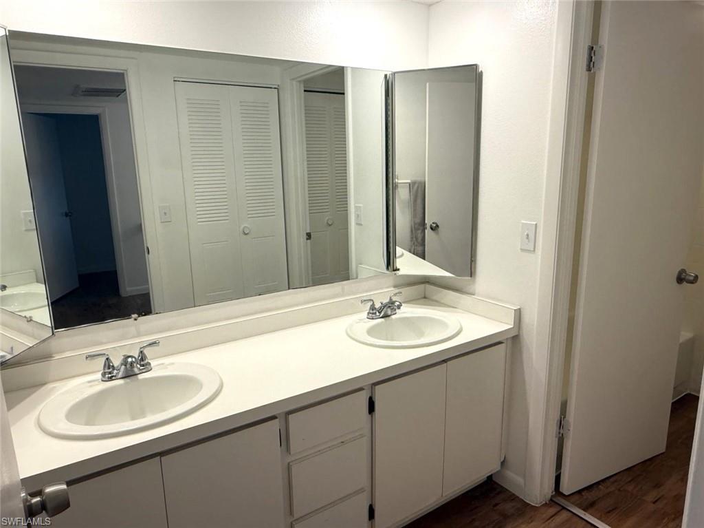 1406 Park Shore Cir # 3 Property Photo 17