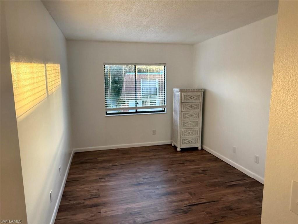 1406 Park Shore Cir # 3 Property Photo 20