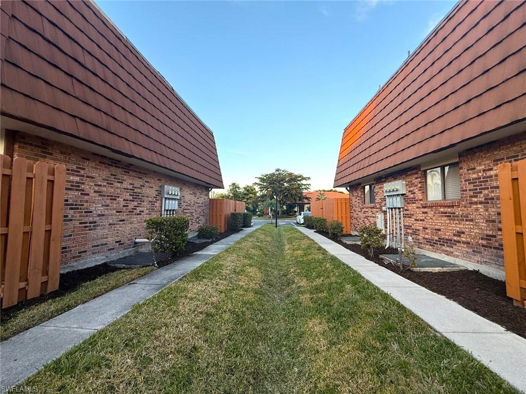 1406 Park Shore Cir # 3 Property Photo 23