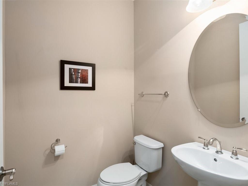 9071 Albion Ln N 5703 Property Photo 17