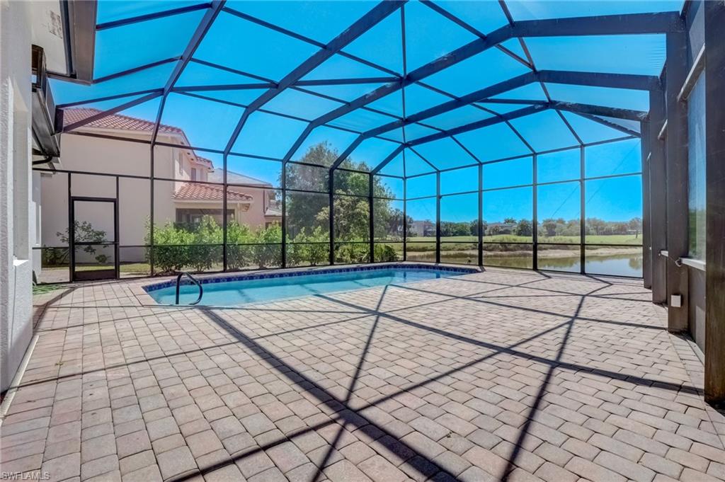 1696 Sarazen Pl Property Photo 3