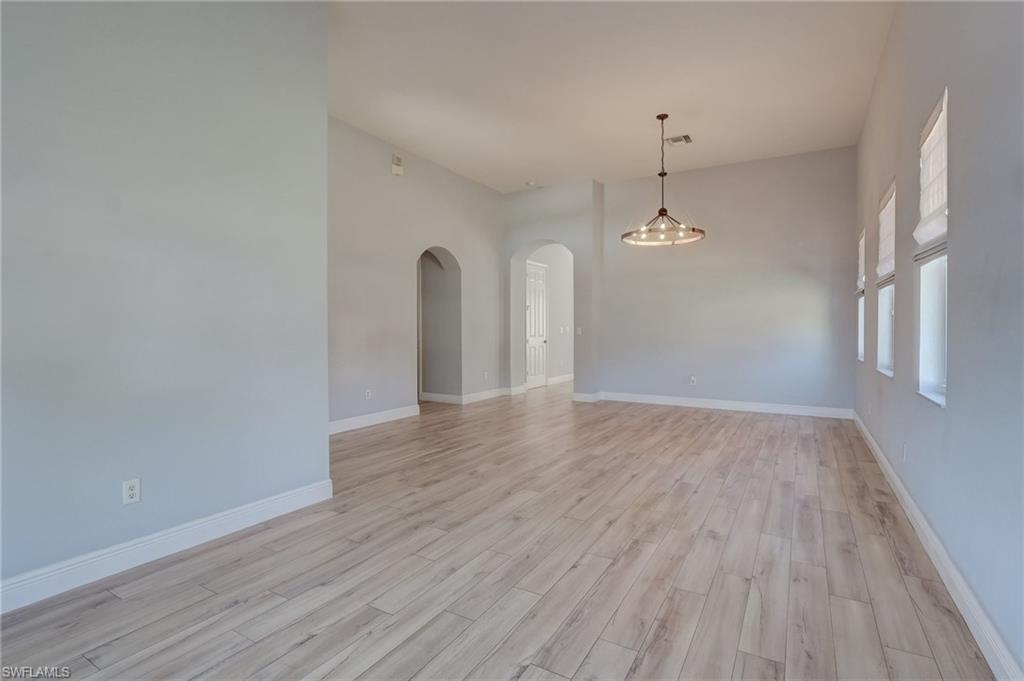 1696 Sarazen Pl Property Photo 6