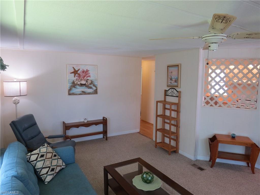 705 Blackburn Blvd Property Photo 7