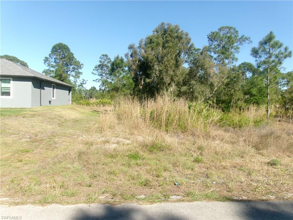 811 Aletha Ave S Property Photo 4