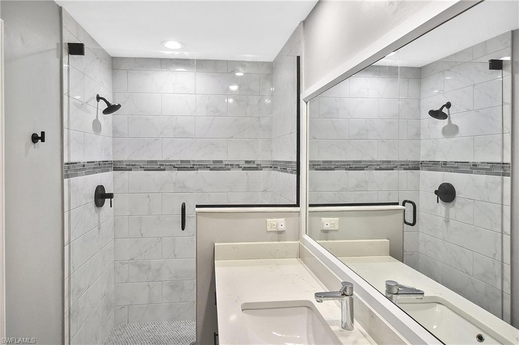 10470 Washingtonia Palm Way # 1233 Property Photo 16