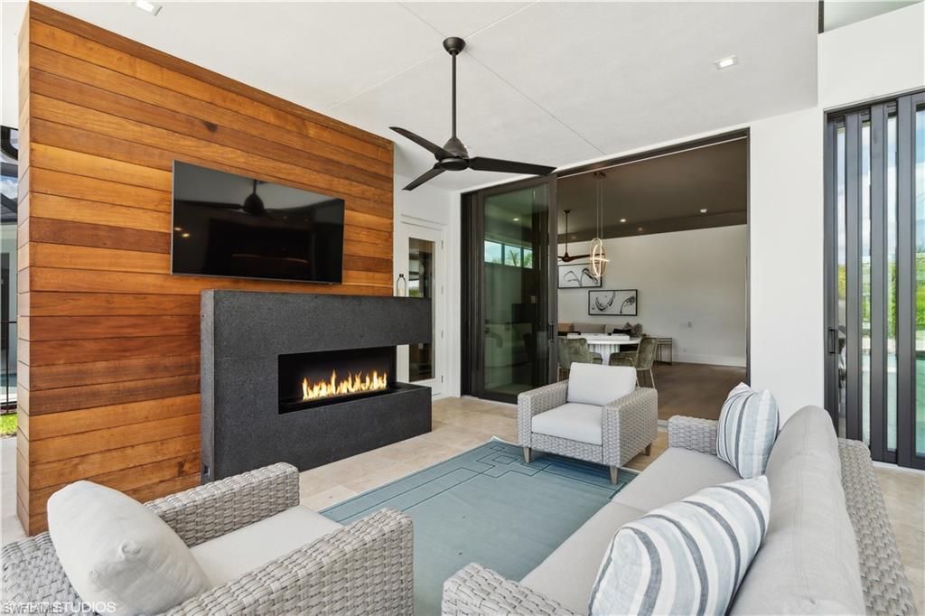 10411 Via Parma Way Property Photo 45