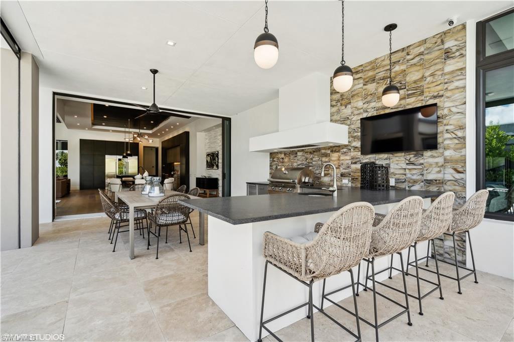 10411 Via Parma Way Property Photo 47