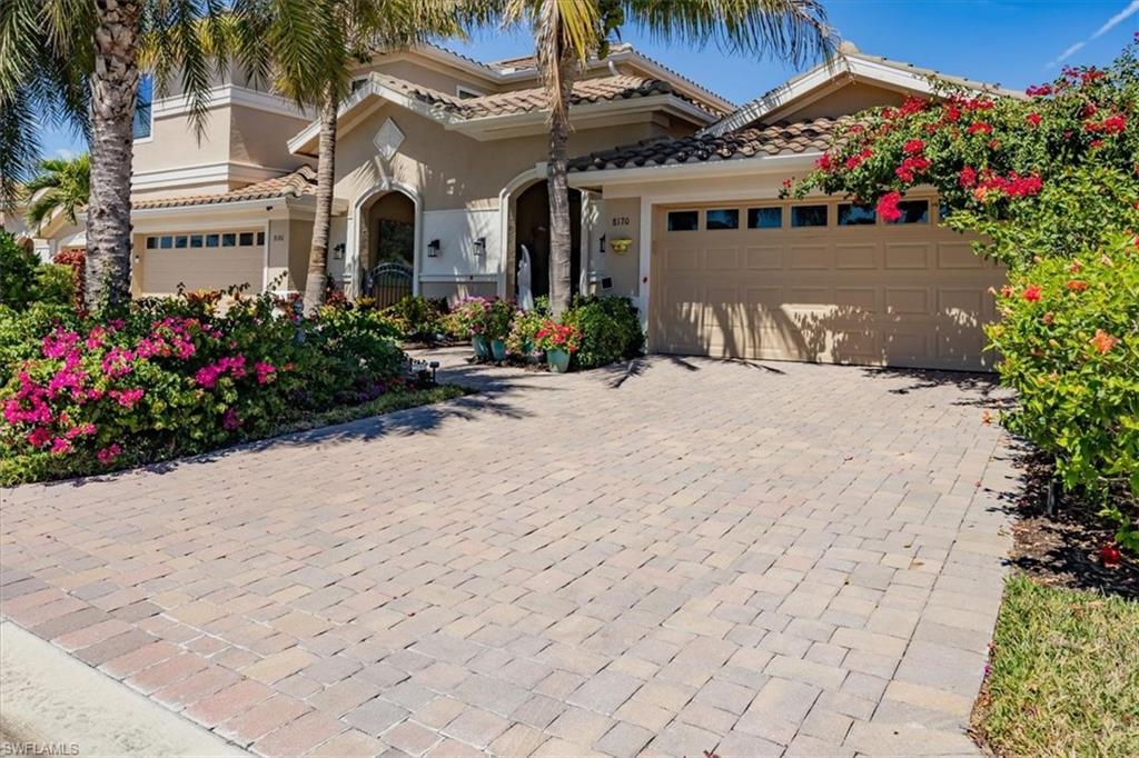 8170 Venetian Pointe Dr Property Photo 3