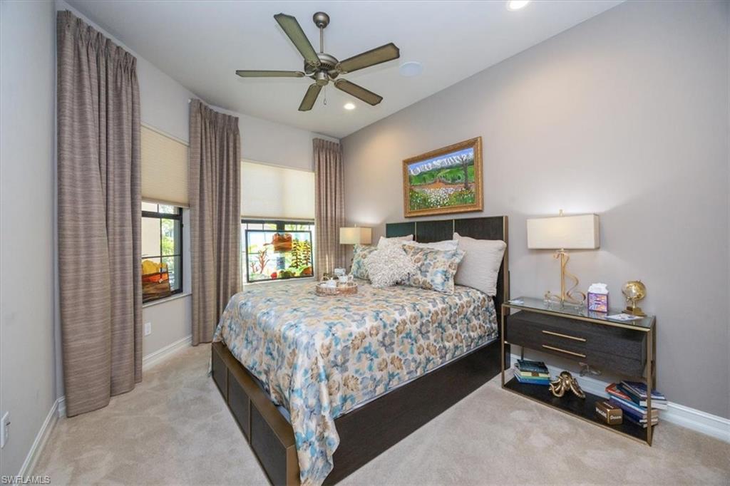 8170 Venetian Pointe Dr Property Photo 25