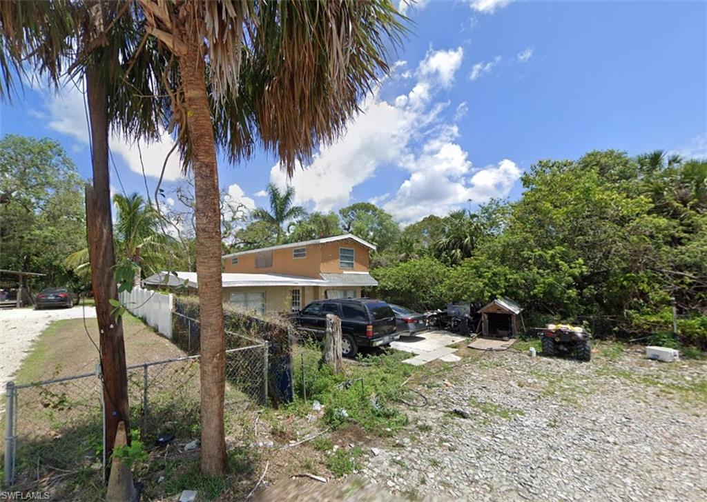 12107 Carpenter Ln Property Photo