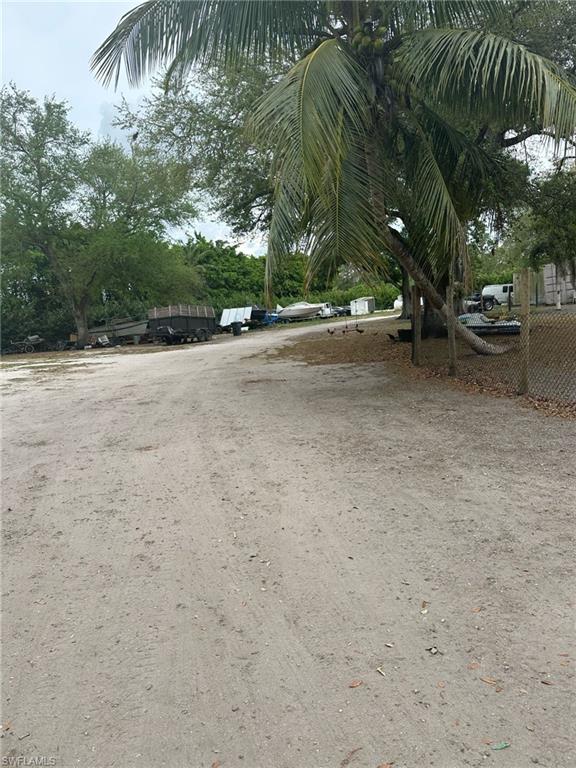 3525 D Rd Property Photo 12