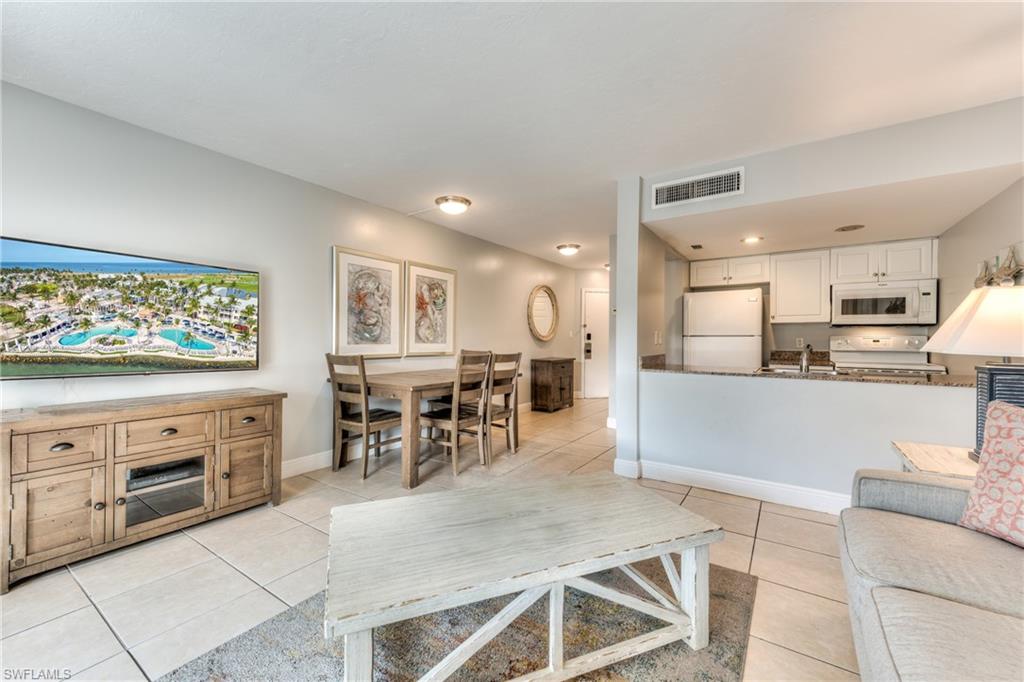 3222 Tennis Villas Property Photo