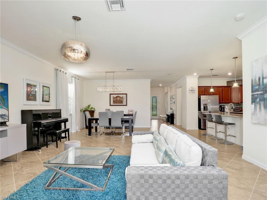 4212 Raffia Palm Cir Property Photo 10