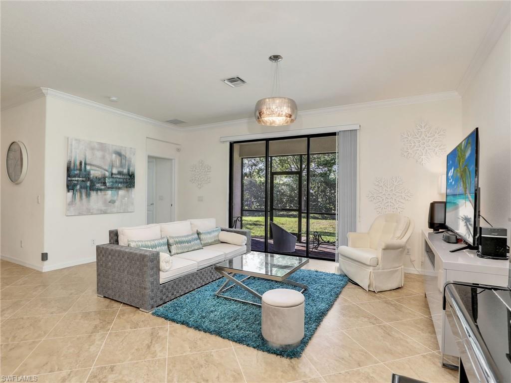 4212 Raffia Palm Cir Property Photo 12