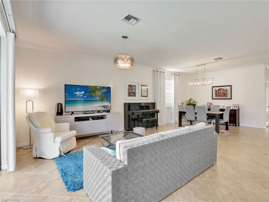 4212 Raffia Palm Cir Property Photo 13
